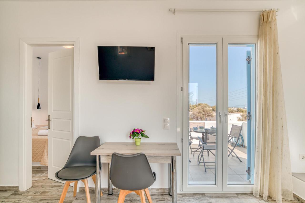 Ippocampos Seaside Serenity - Unwind At Paros Poolside Retreats Алики Экстерьер фото